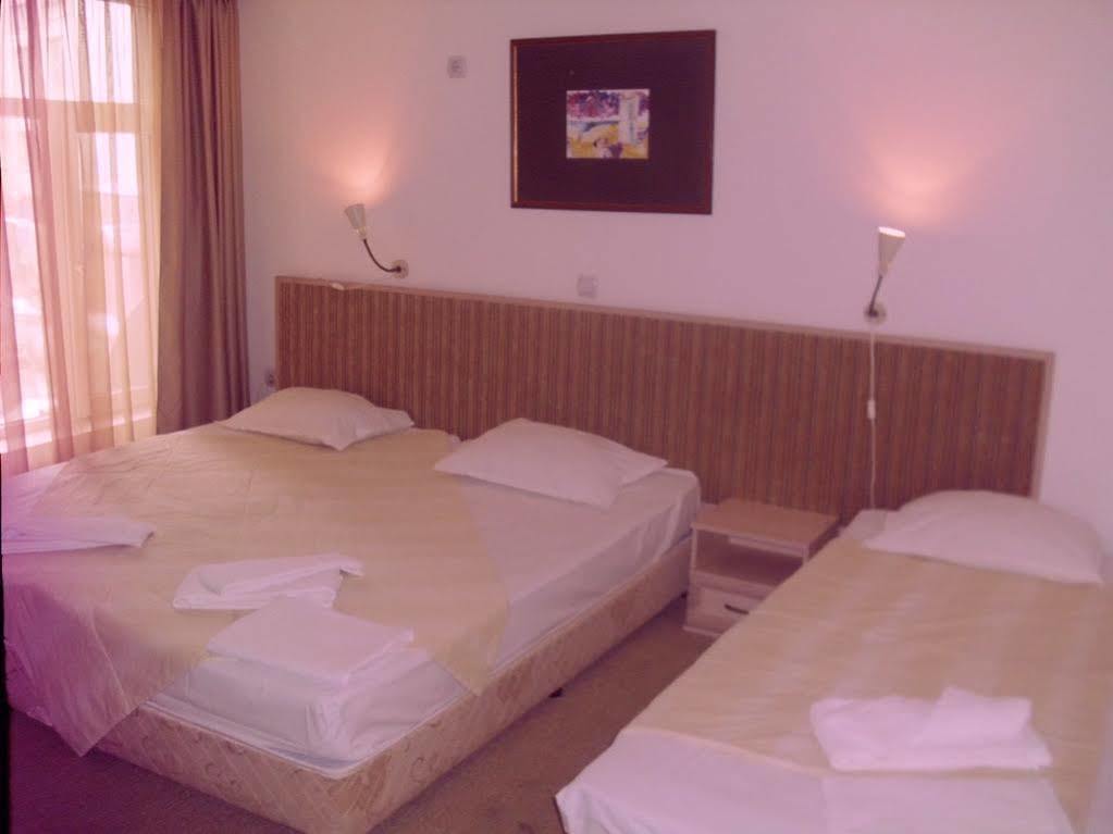 Alabin Central Hotel 2*
